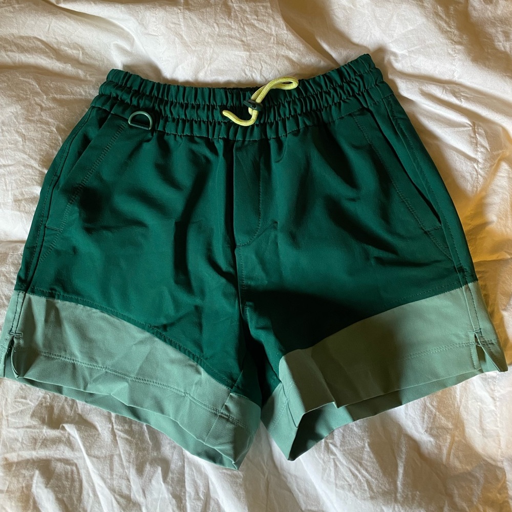 Old Navy Hiking shorts